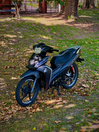 HONDA Wave S (Diseño 2021 con Laterales Honda)
